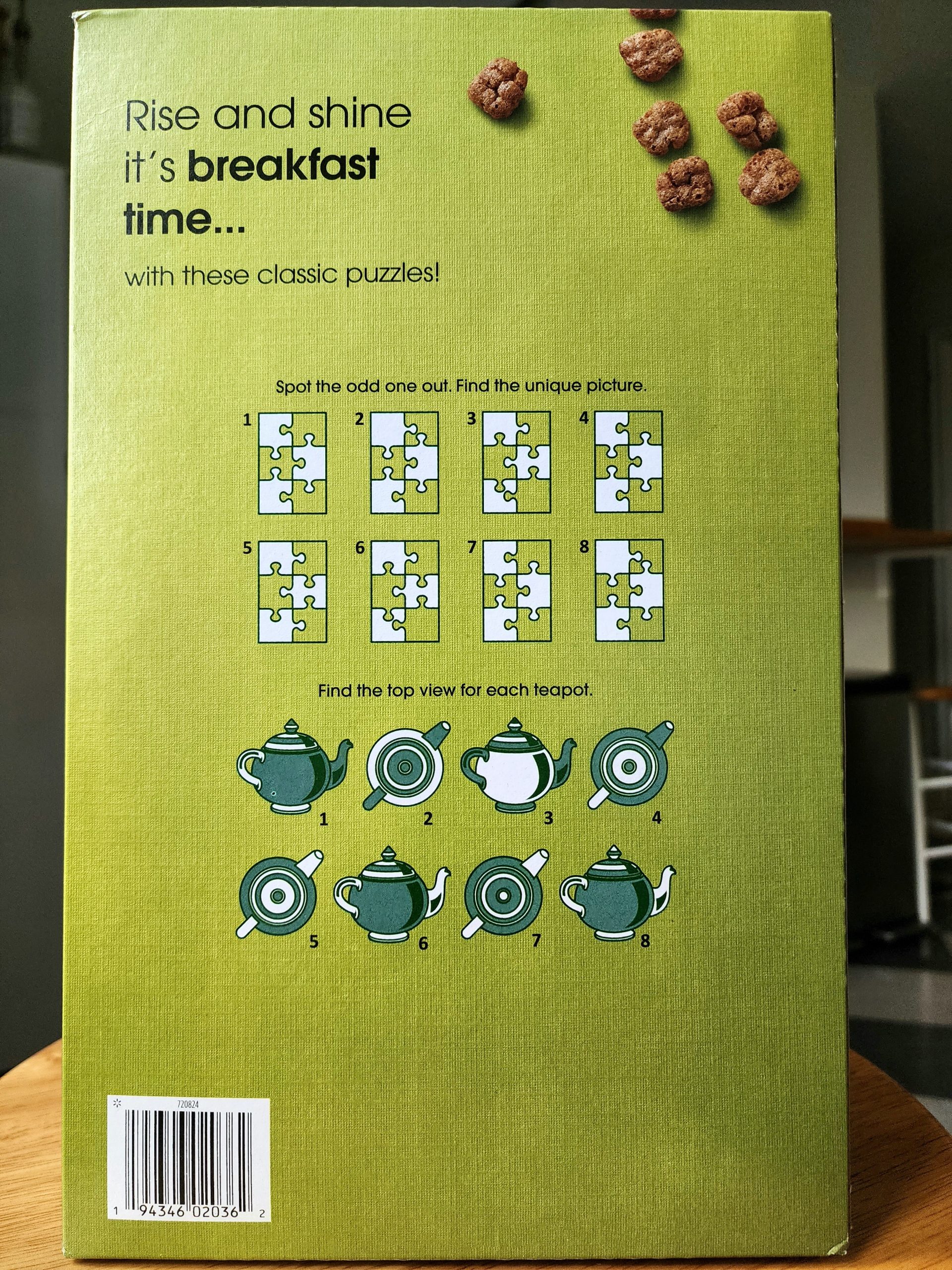 Back of Great Value Apple Fritter cereal box.