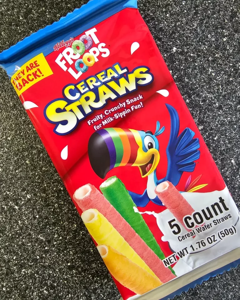 Pack of Froot Loops Cereal Straws.