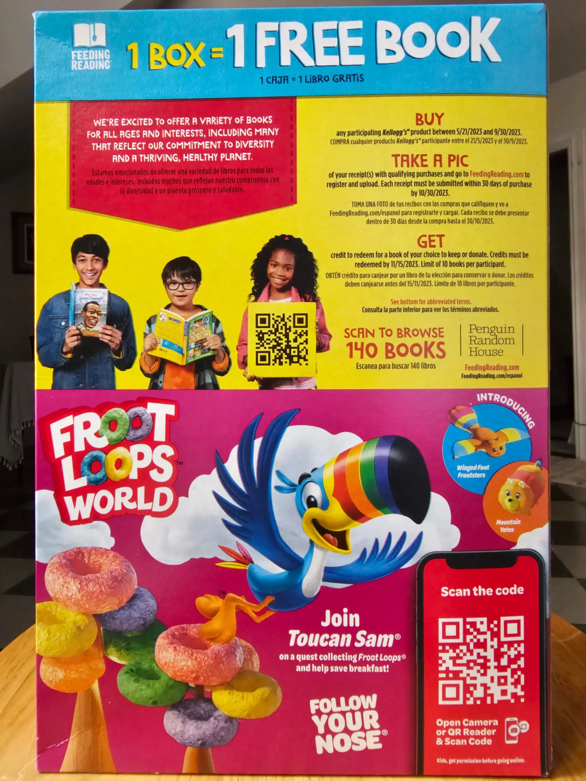 Back of Froot Loops with Marshmallows cereal box.