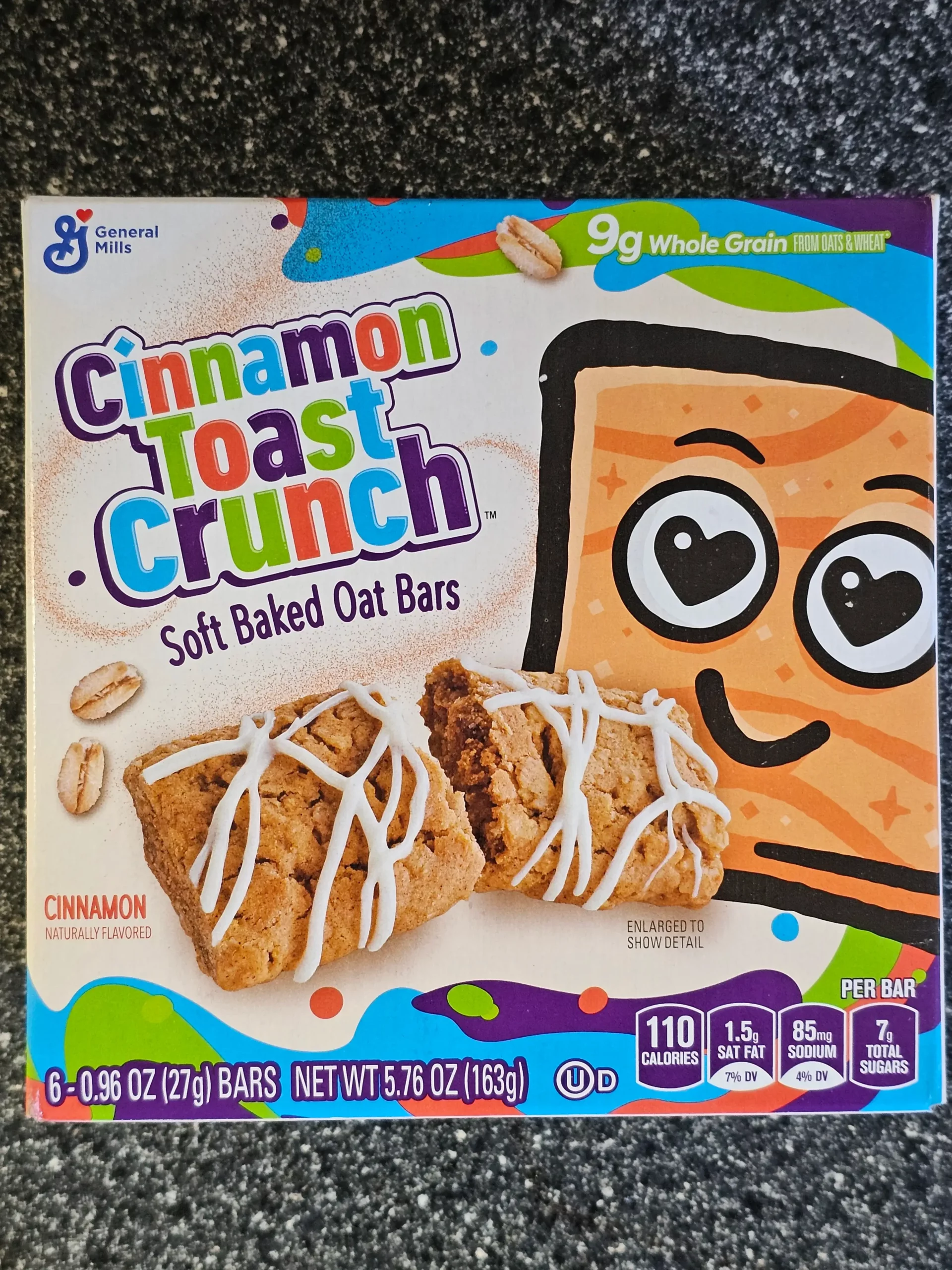 Front box of General Mills Cinnamon Toast Crunch Soft Baked Oat Bars.
