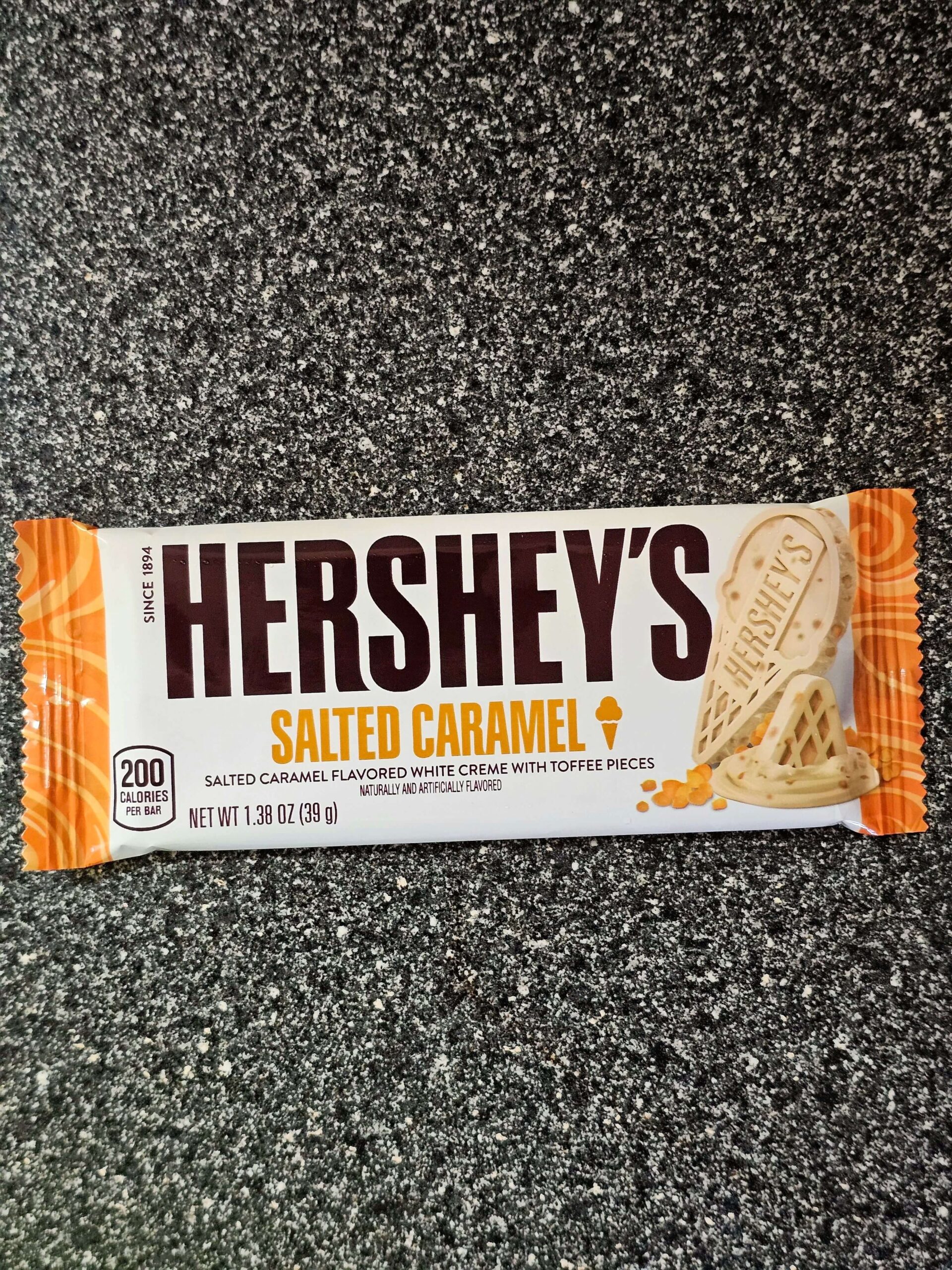 Rating & Ranking Hershey's Ice Cream Shoppe Candy Bars - Victors Biscuits