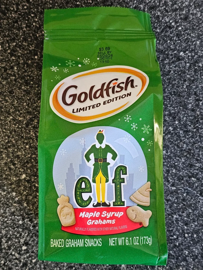 Front package of Goldfish Limited Edition Christmas Elf Maple Syrup Grahams.