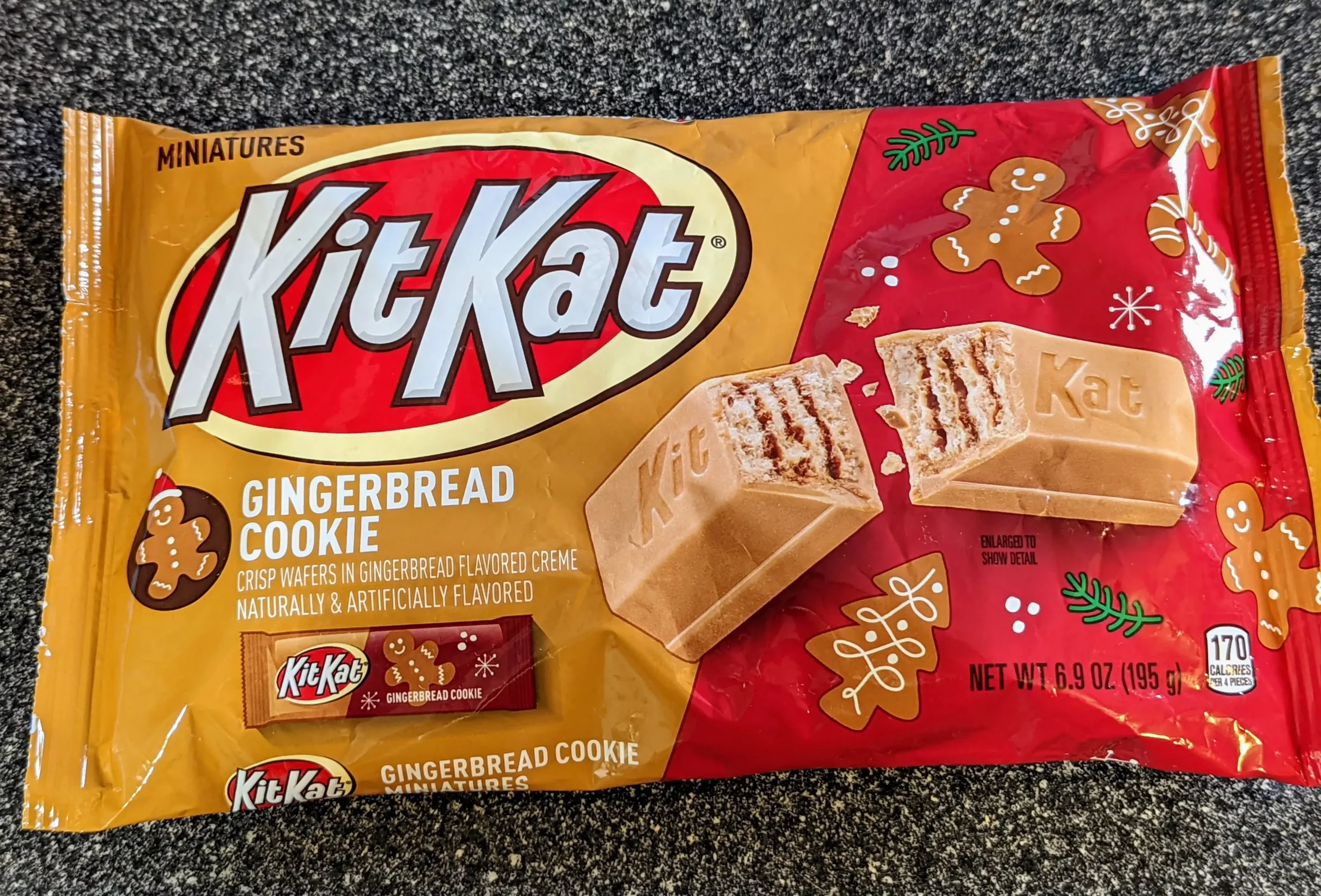 Gingerbread Cookie KitKat.