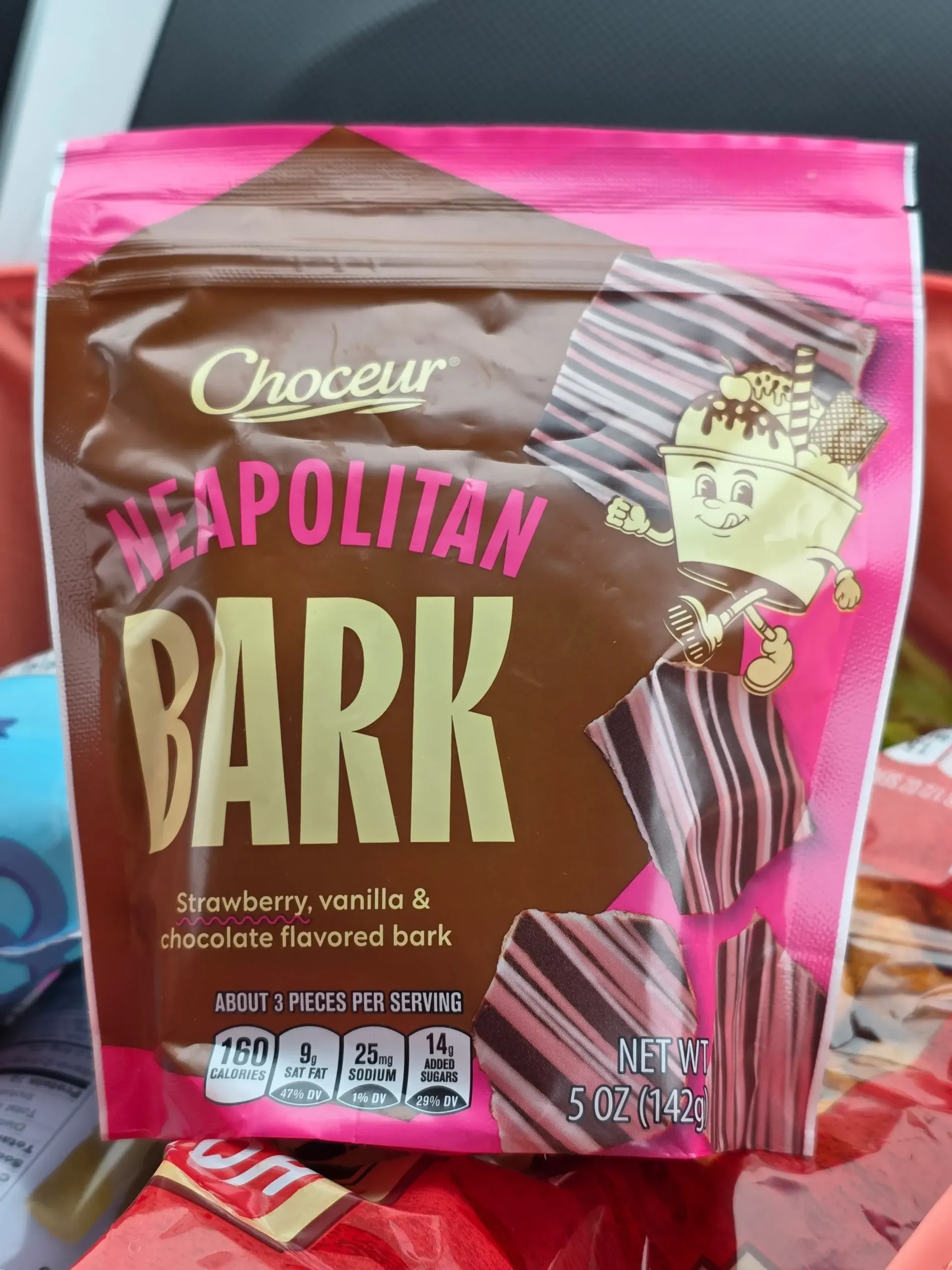 Choceur Neapolitan Bark.