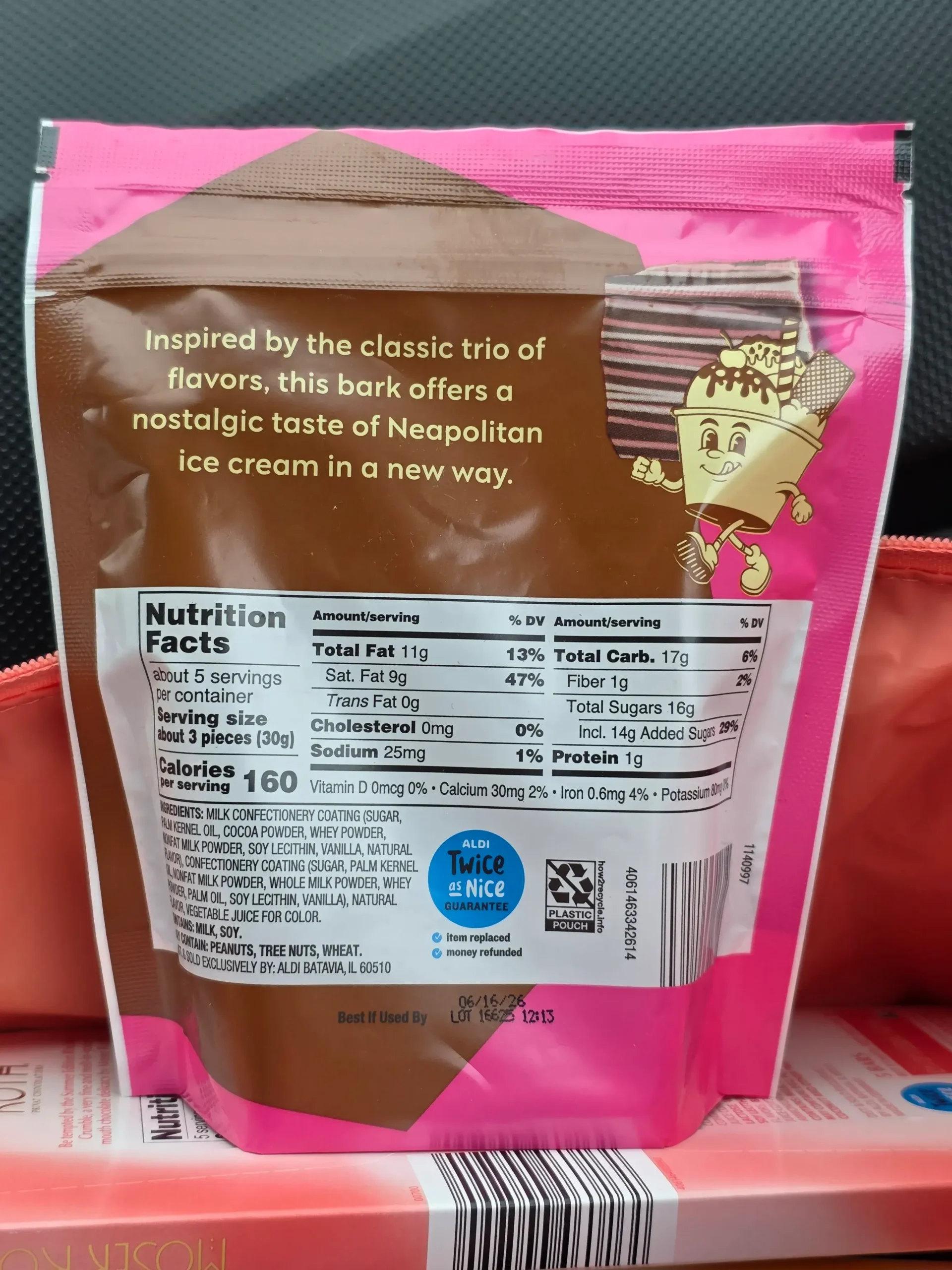 Choceur Neapolitan Bark.