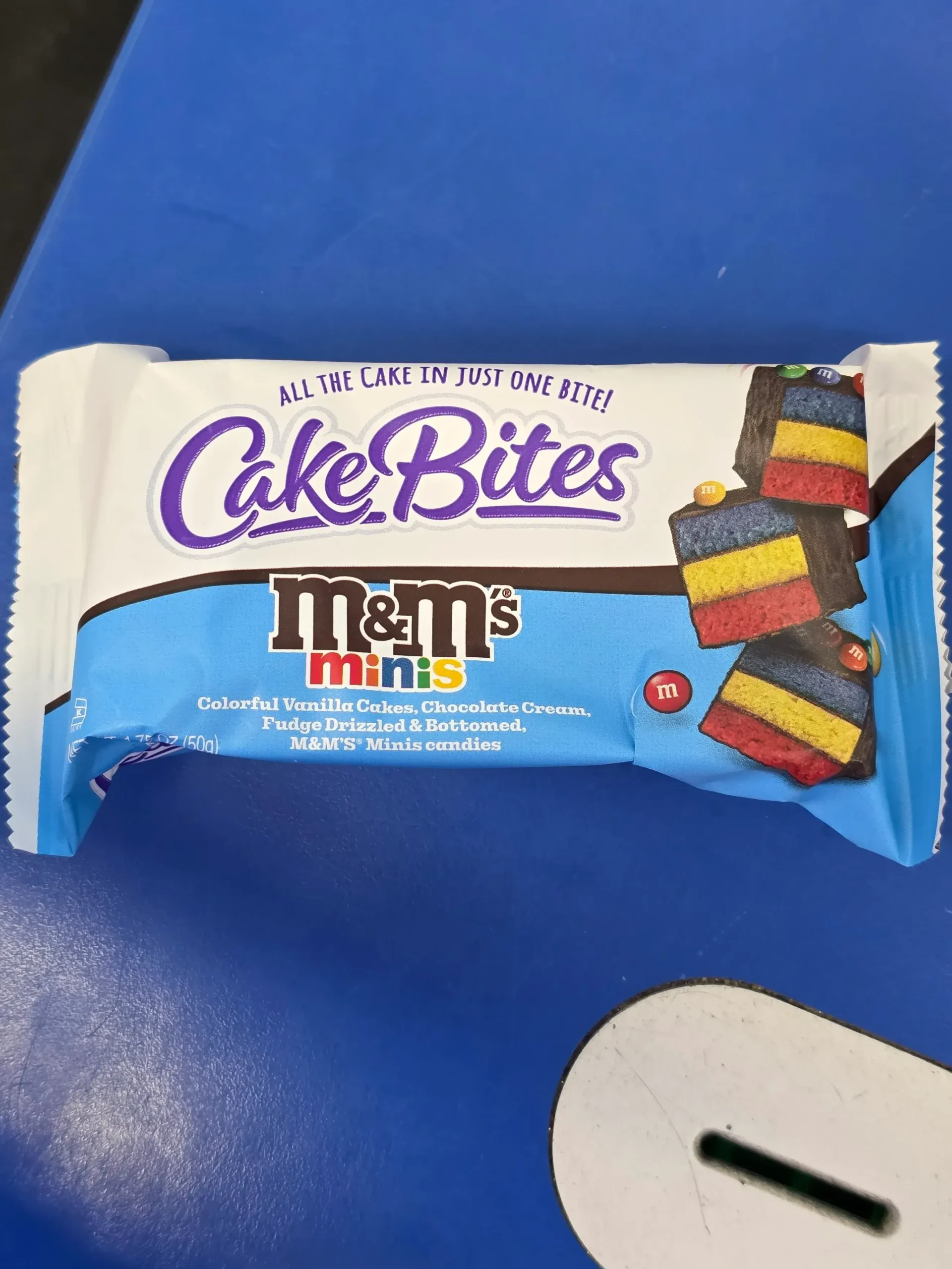 CakeBites M&M's Minis Vanilla Cakes.