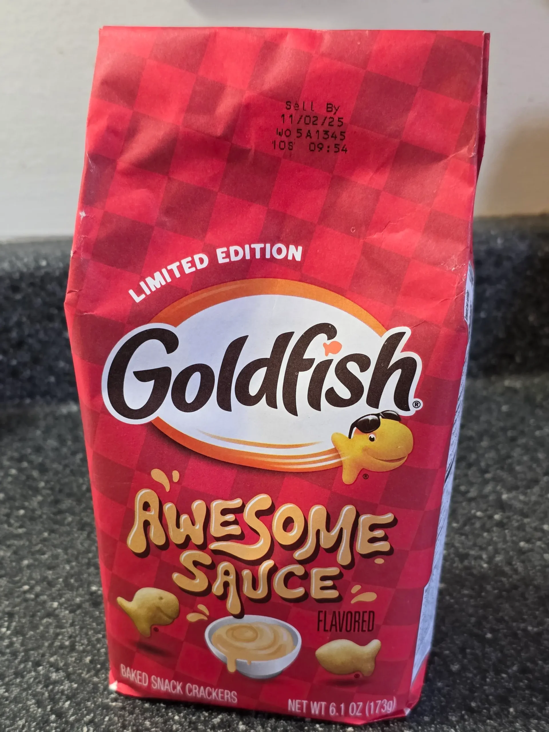 Goldfish Limited Edition Awesome Sauce Flavored Crackers.