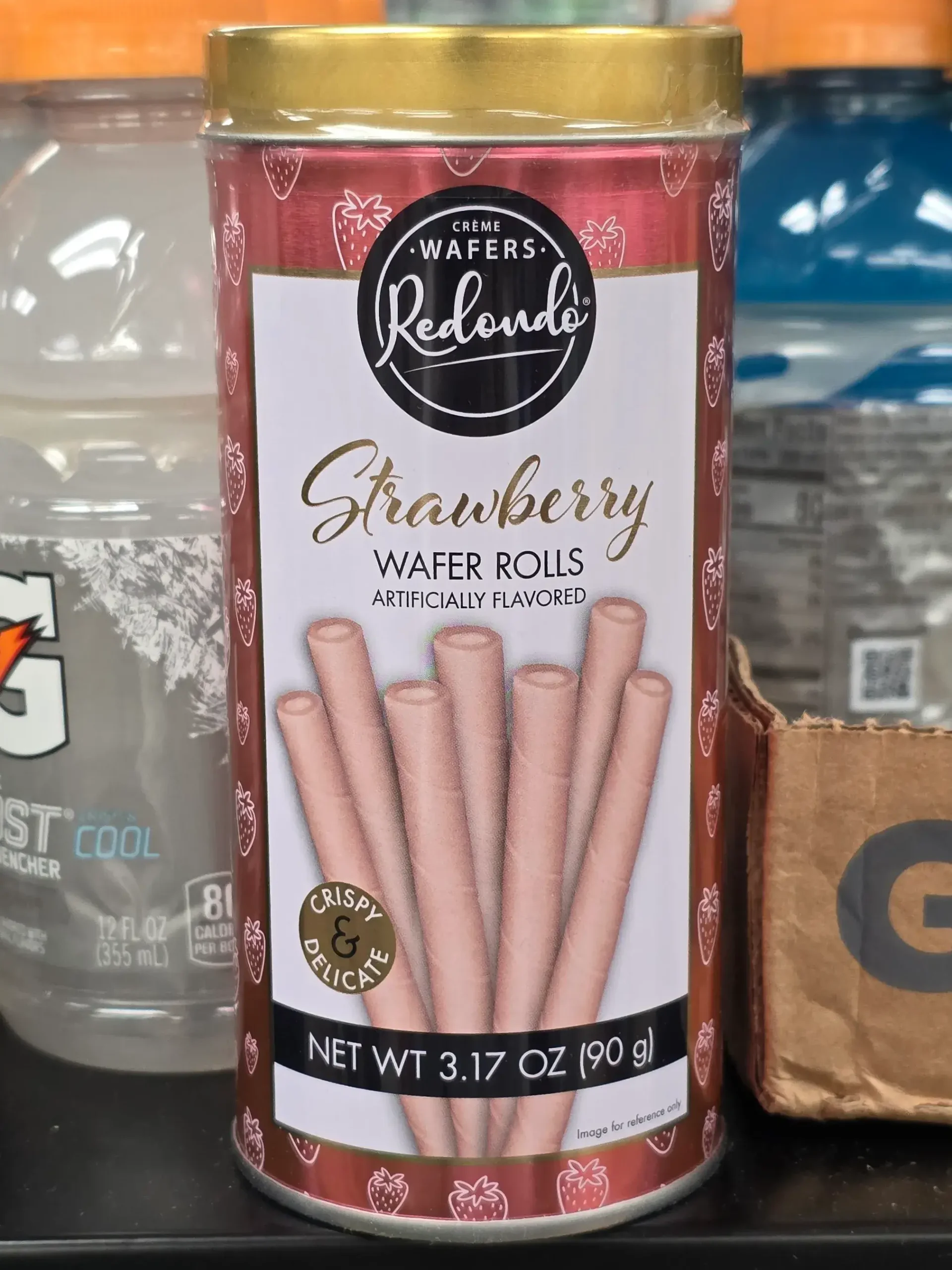 Redondo Strawberry Creme Wafer Rolls.