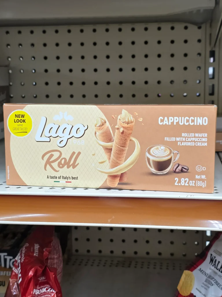 Gastone Lago Rolled Wafer Cappuccino Flavored.