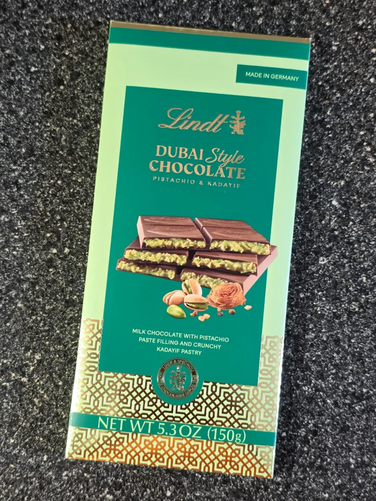 Lindt Dubai Style Chocolate Bar.