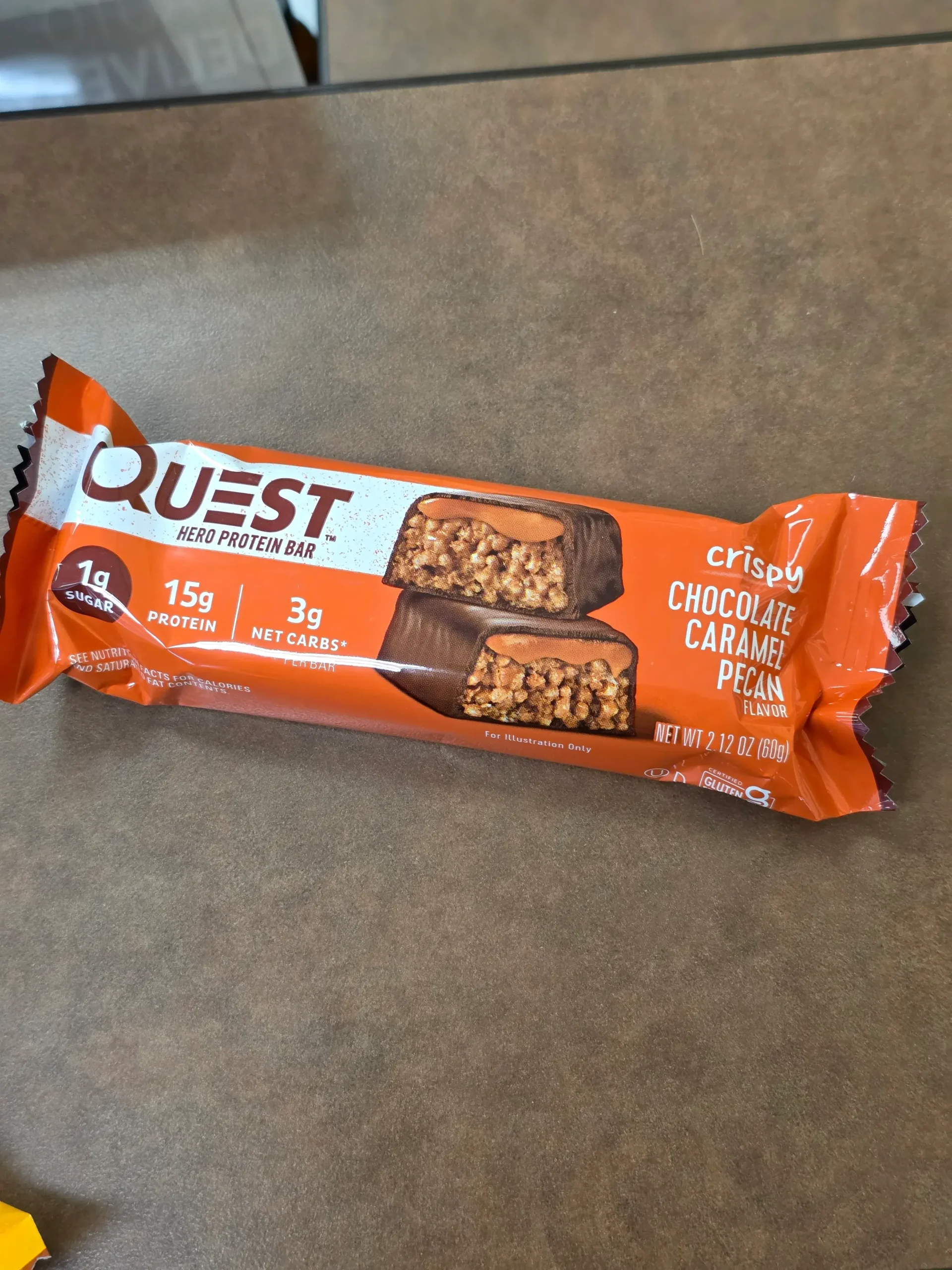Quest Crispy Hero Chocolate Caramel Pecan.