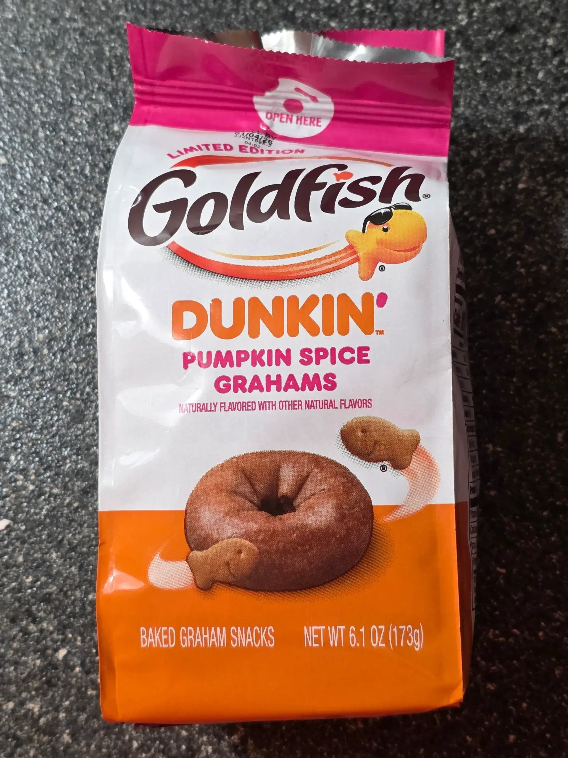 Goldfish Limited Edition Dunkin' Pumpkin Spice Grahams.