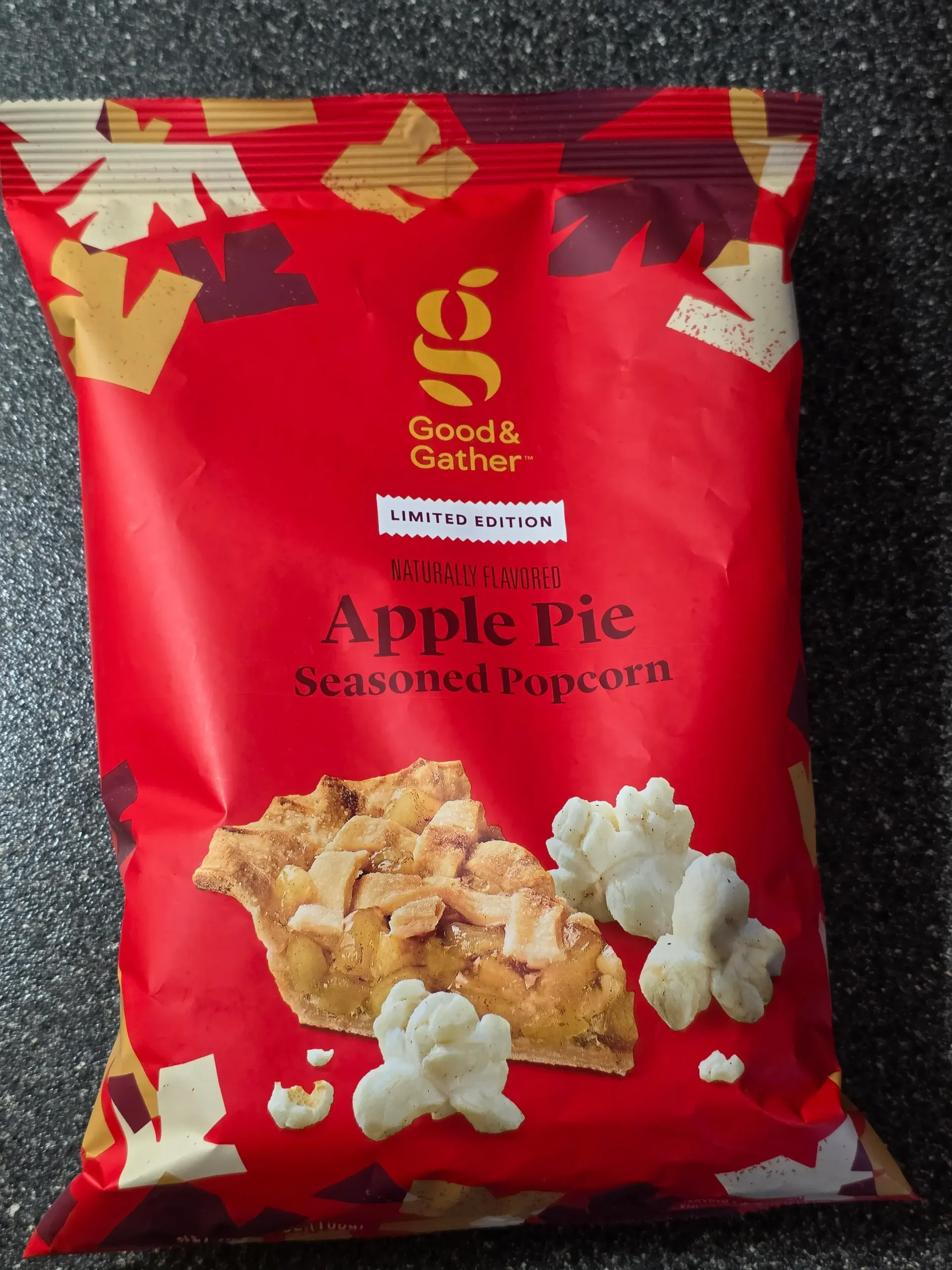 Target Good & Gather Fall Harvest Apple Pie Seasoned Popcorn.