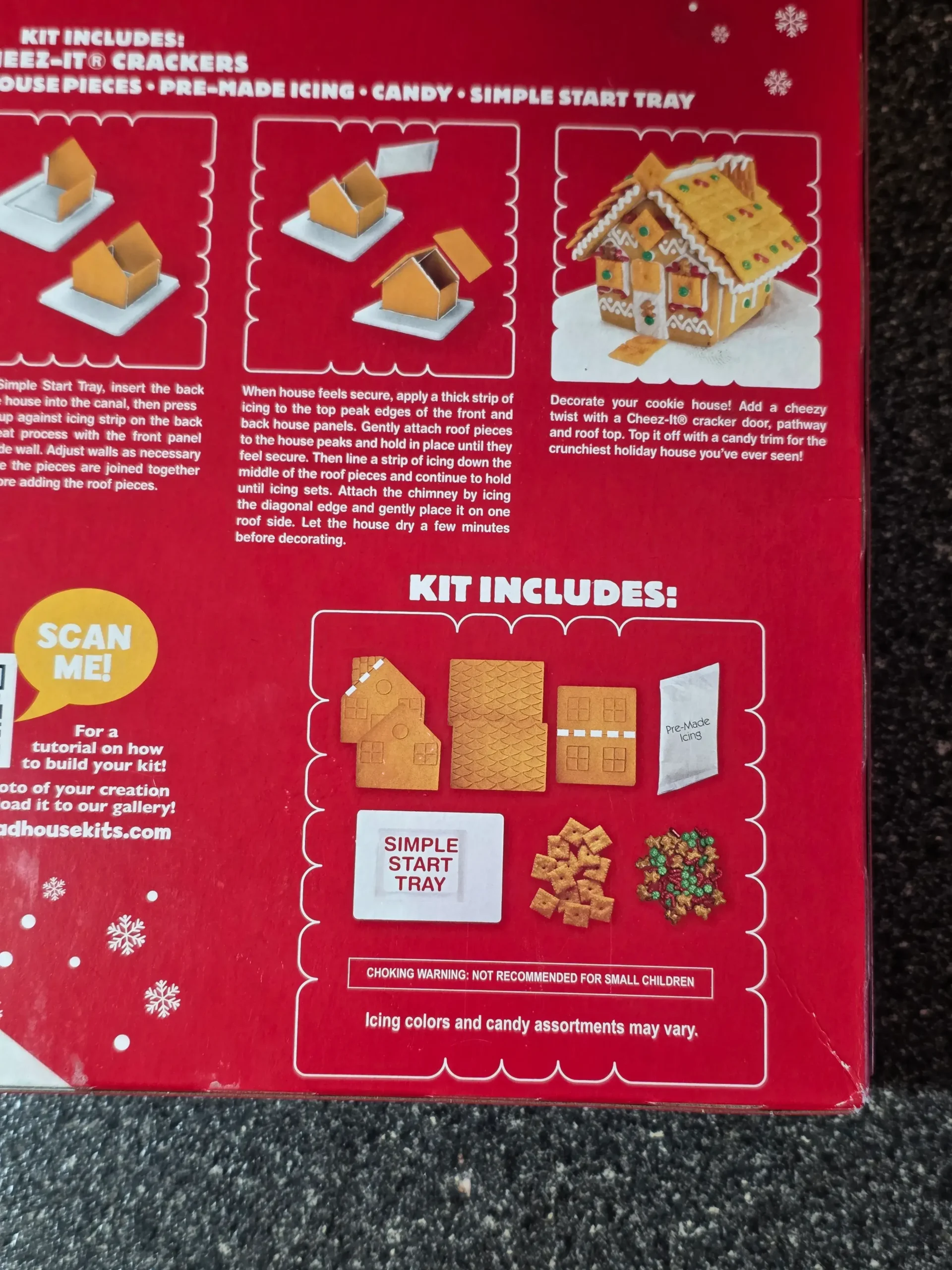 Cookies United Cheez-It Christmas Holiday House Kit.
