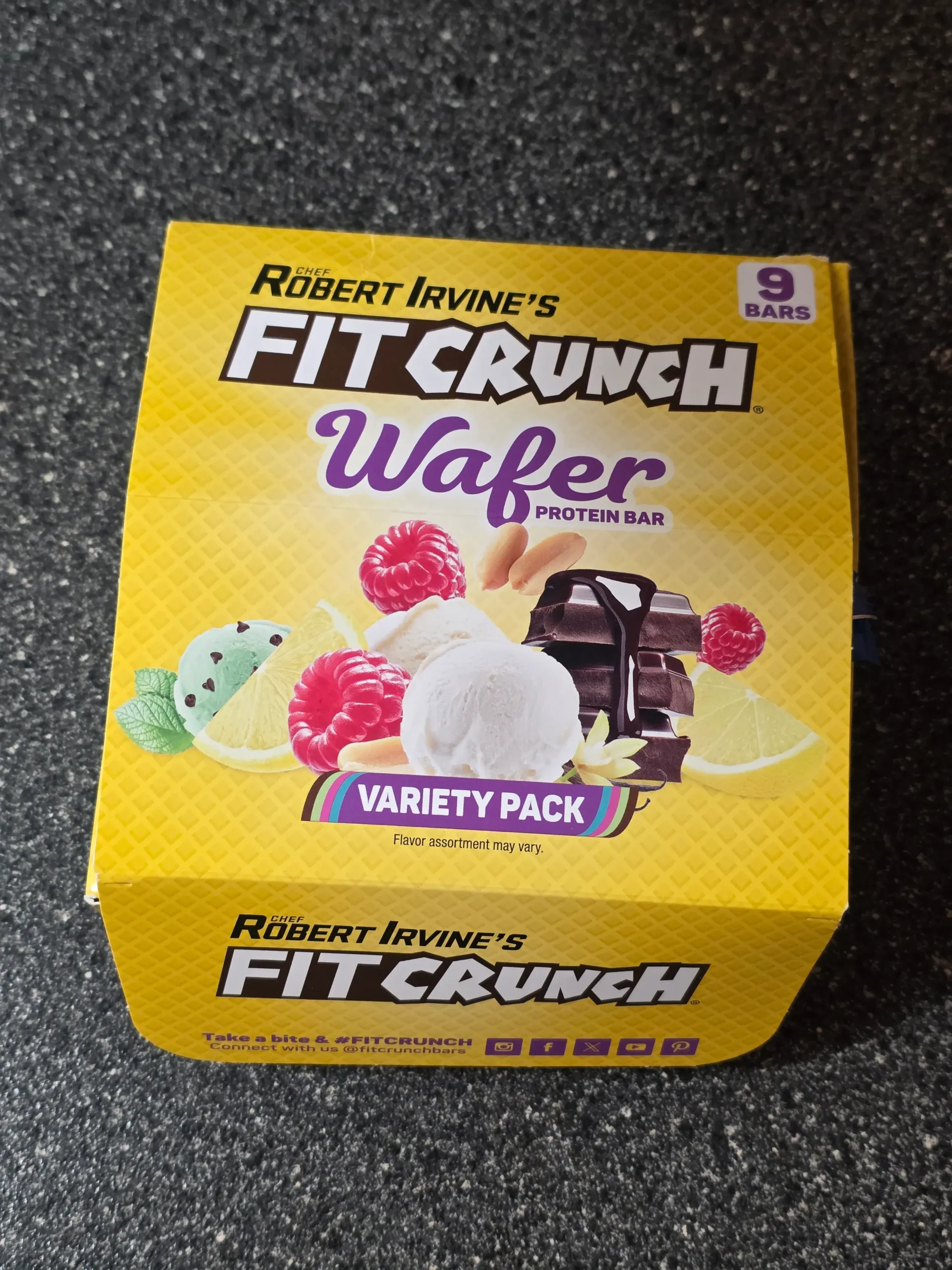 Robert Irvine's FITCRUNCH Variety Pack: Vanilla Gelato, Chocolate Peanut Butter, Raspberry Tart, and Lemon Cream.
