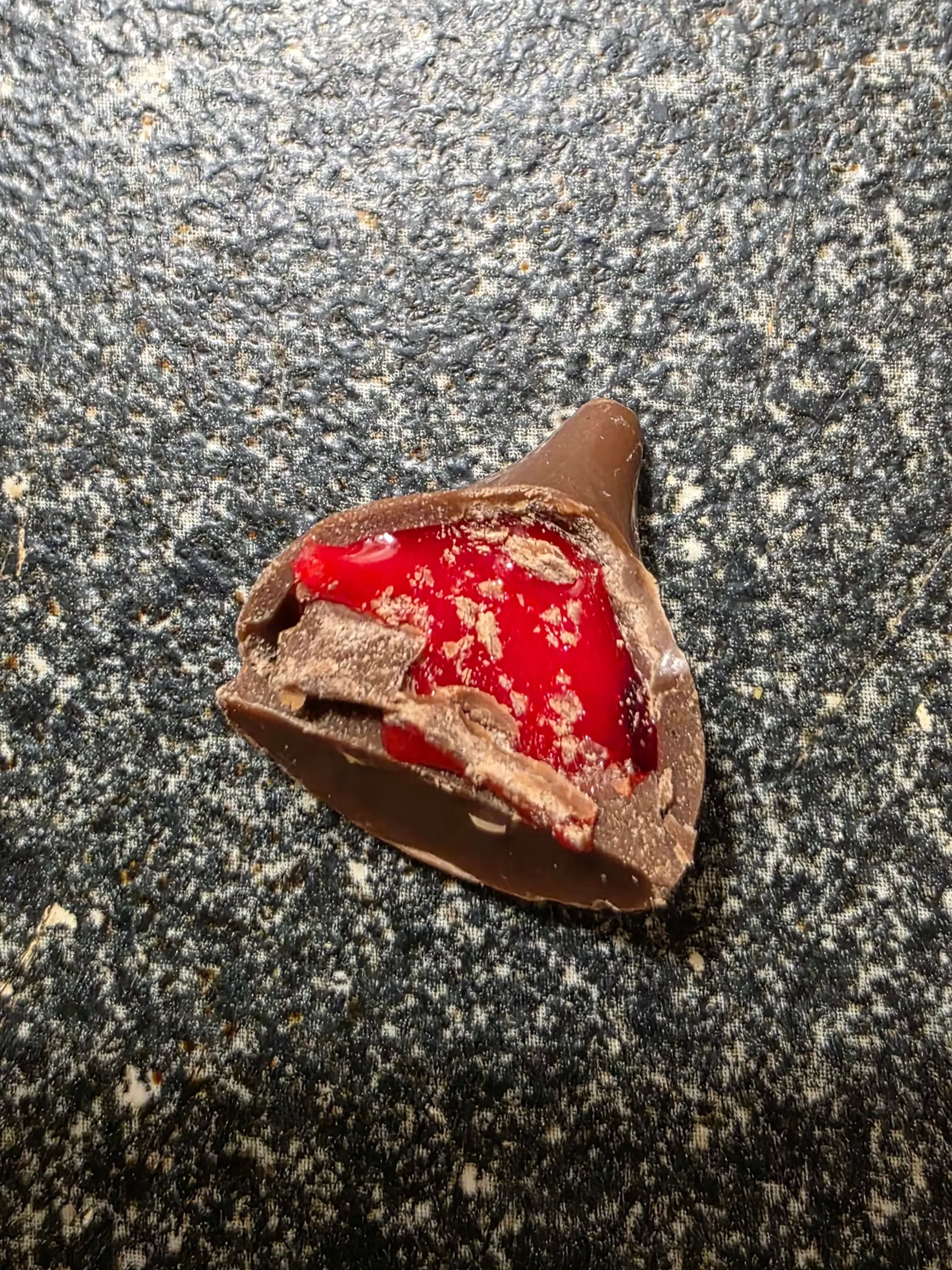 Kisses Chocolate Dipped Strawberry.