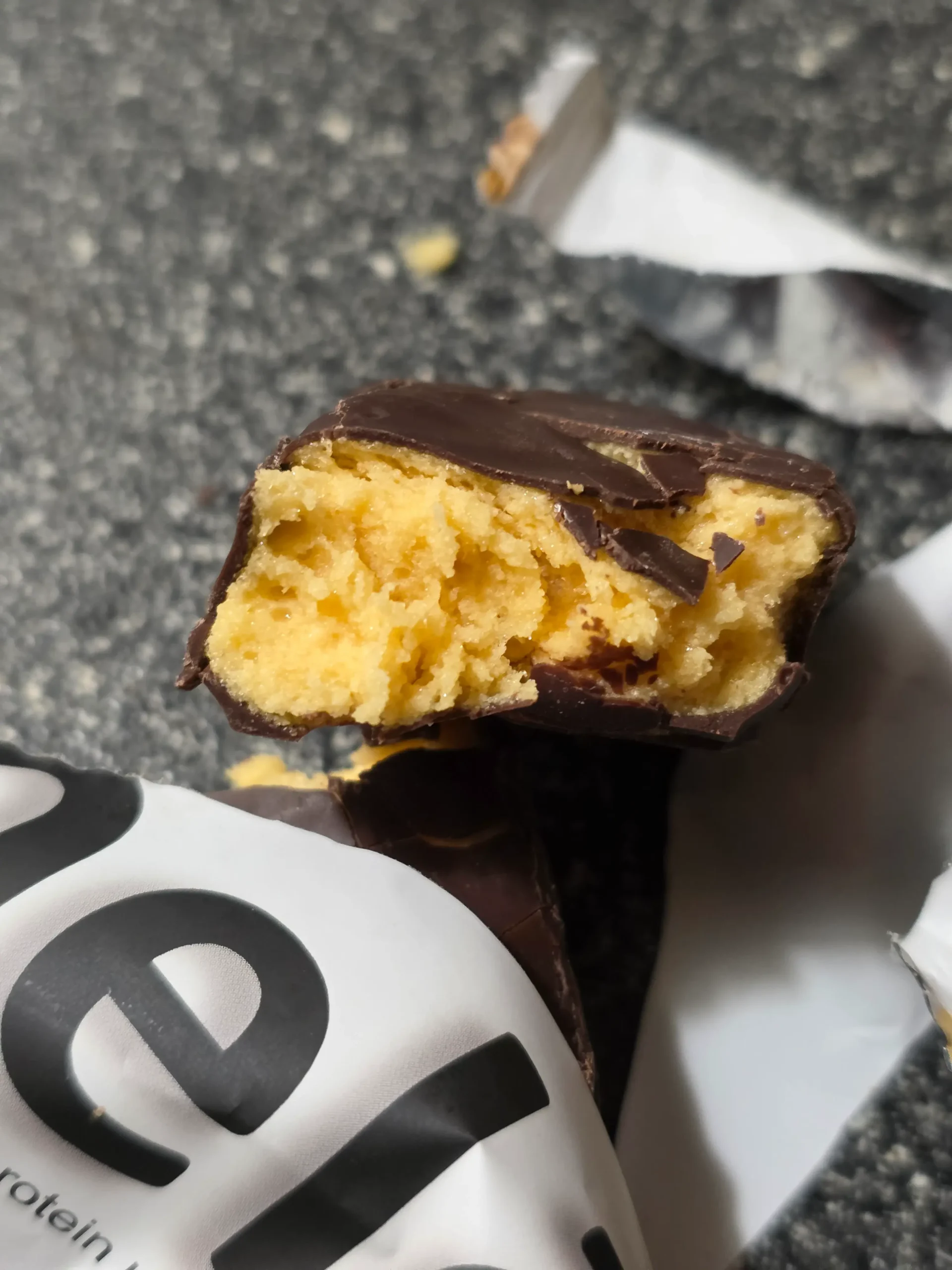 Melo Melō Protein Bars Brownie, Coconut, Cookie Dough, Lemon Meringue, Mint, and Peanut Butter.