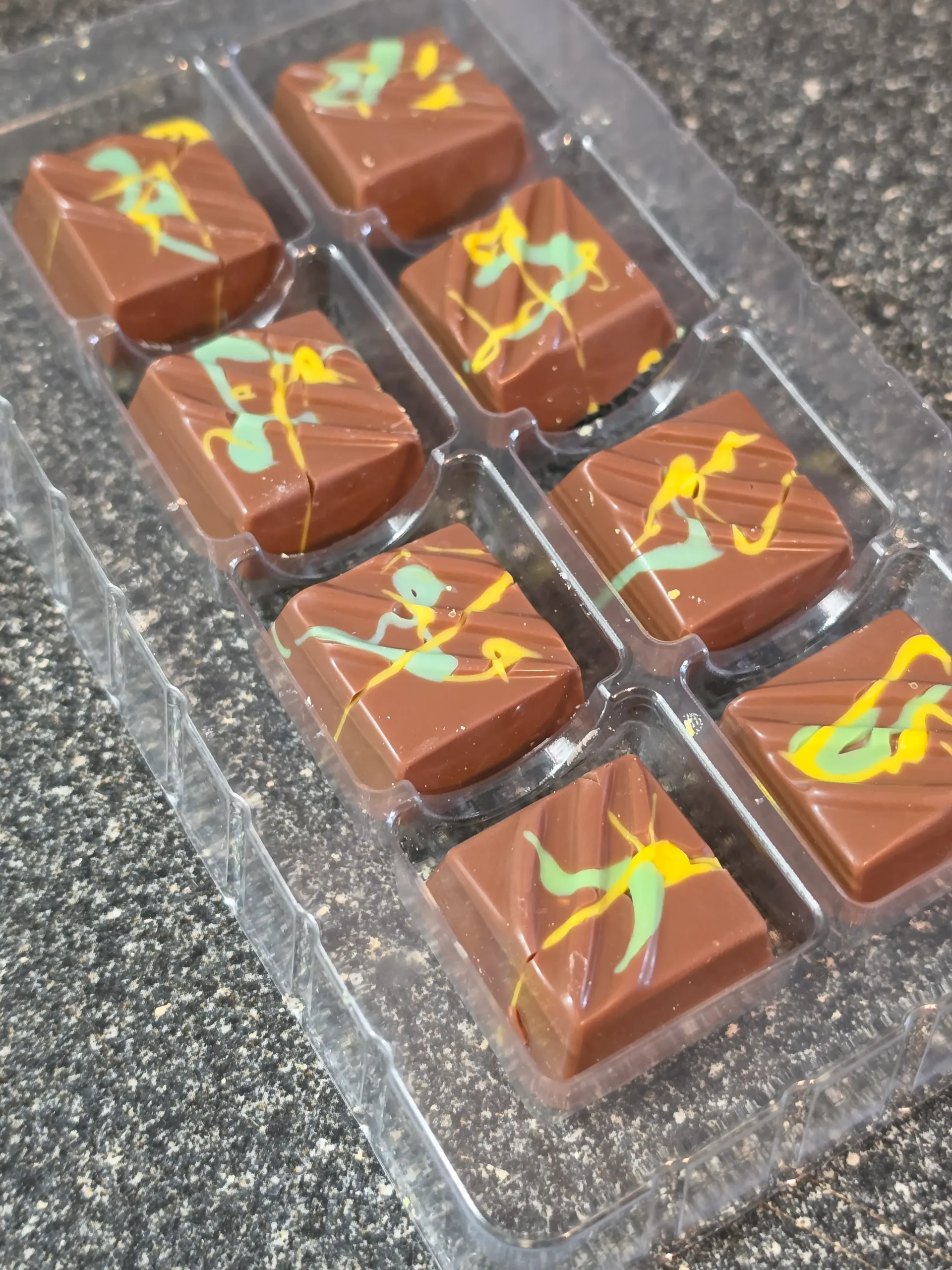 Bettergoods Dubai Style Chocolate Truffles.
