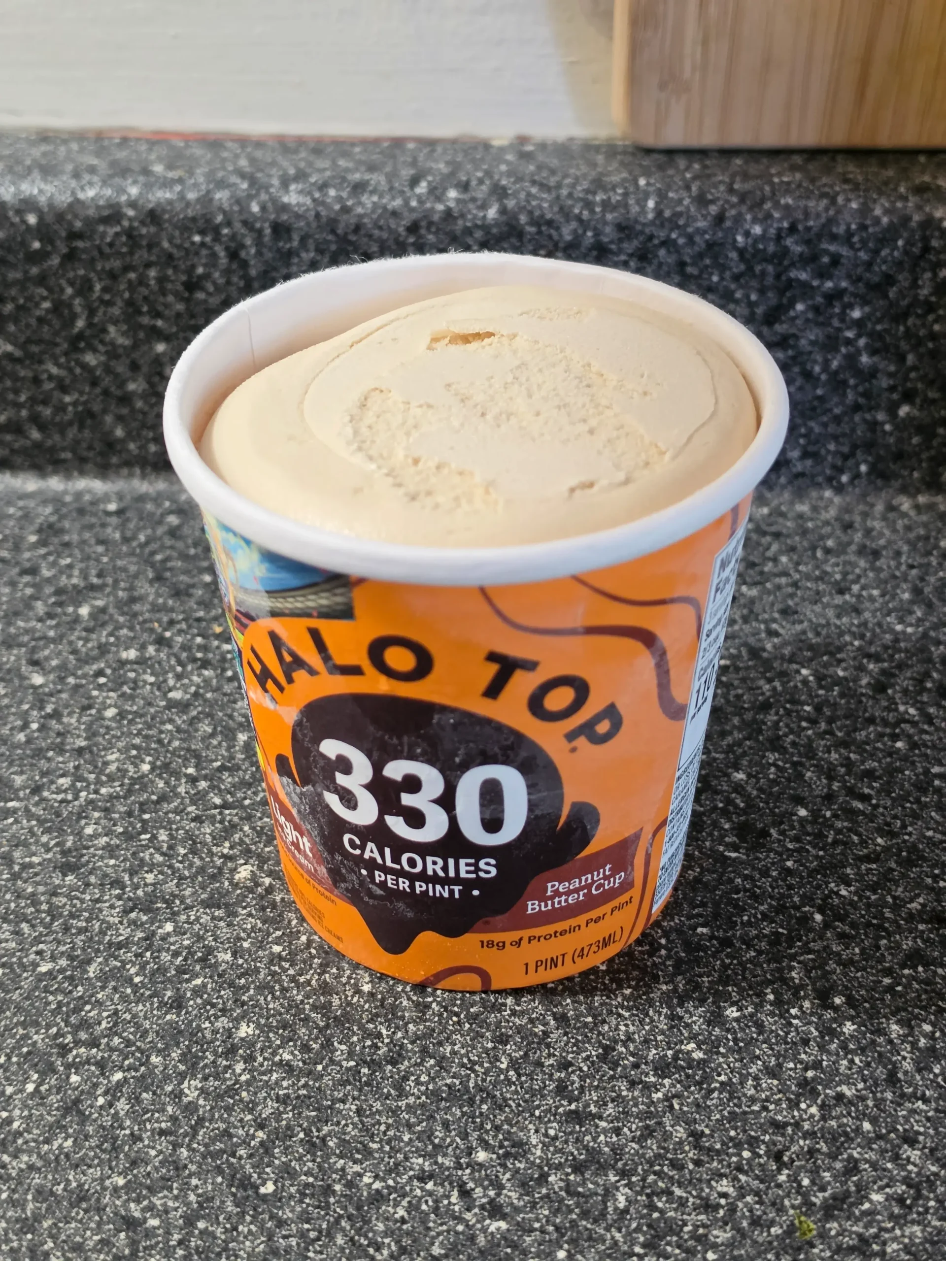 Halo Top Ice Cream: Chocolate Ice Cream Cake, Peanut Butter Cup, Mint Chip, Cookies & Cream, Chocolate Caramel Brownie, Caramel Cheesecake.