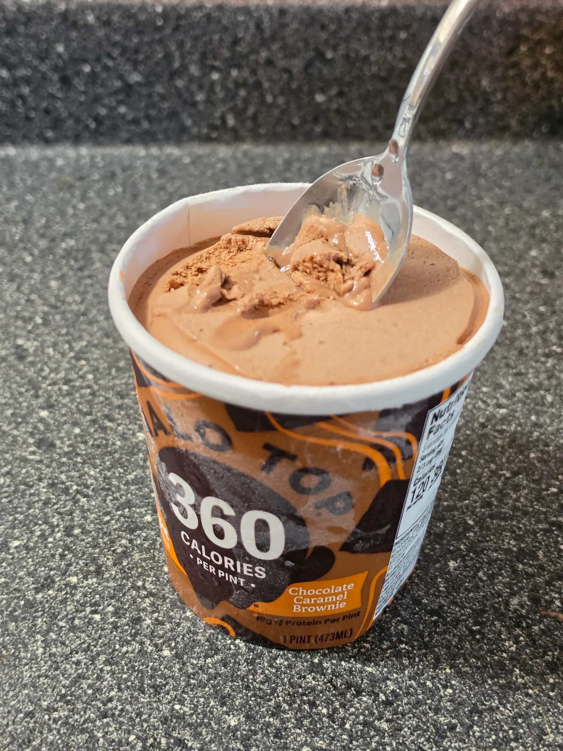 Halo Top Ice Cream: Chocolate Ice Cream Cake, Peanut Butter Cup, Mint Chip, Cookies & Cream, Chocolate Caramel Brownie, Caramel Cheesecake.