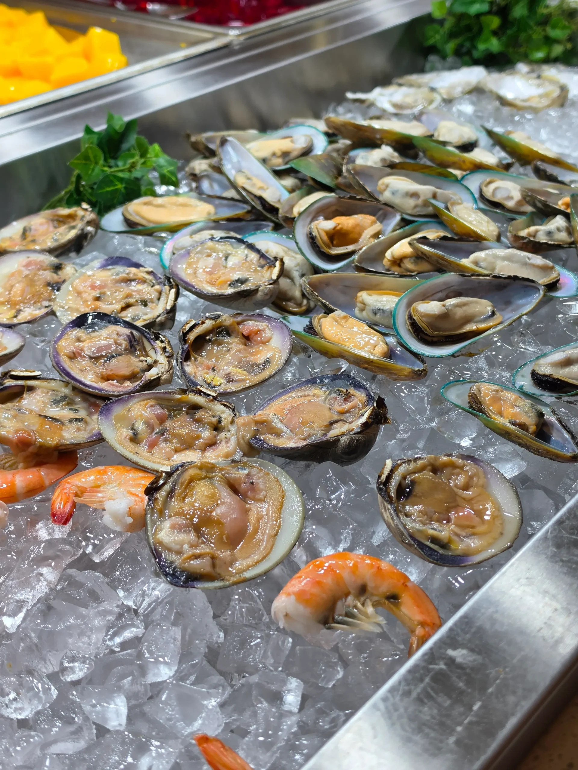 Ichiraku Seafood Buffet & Grill food.