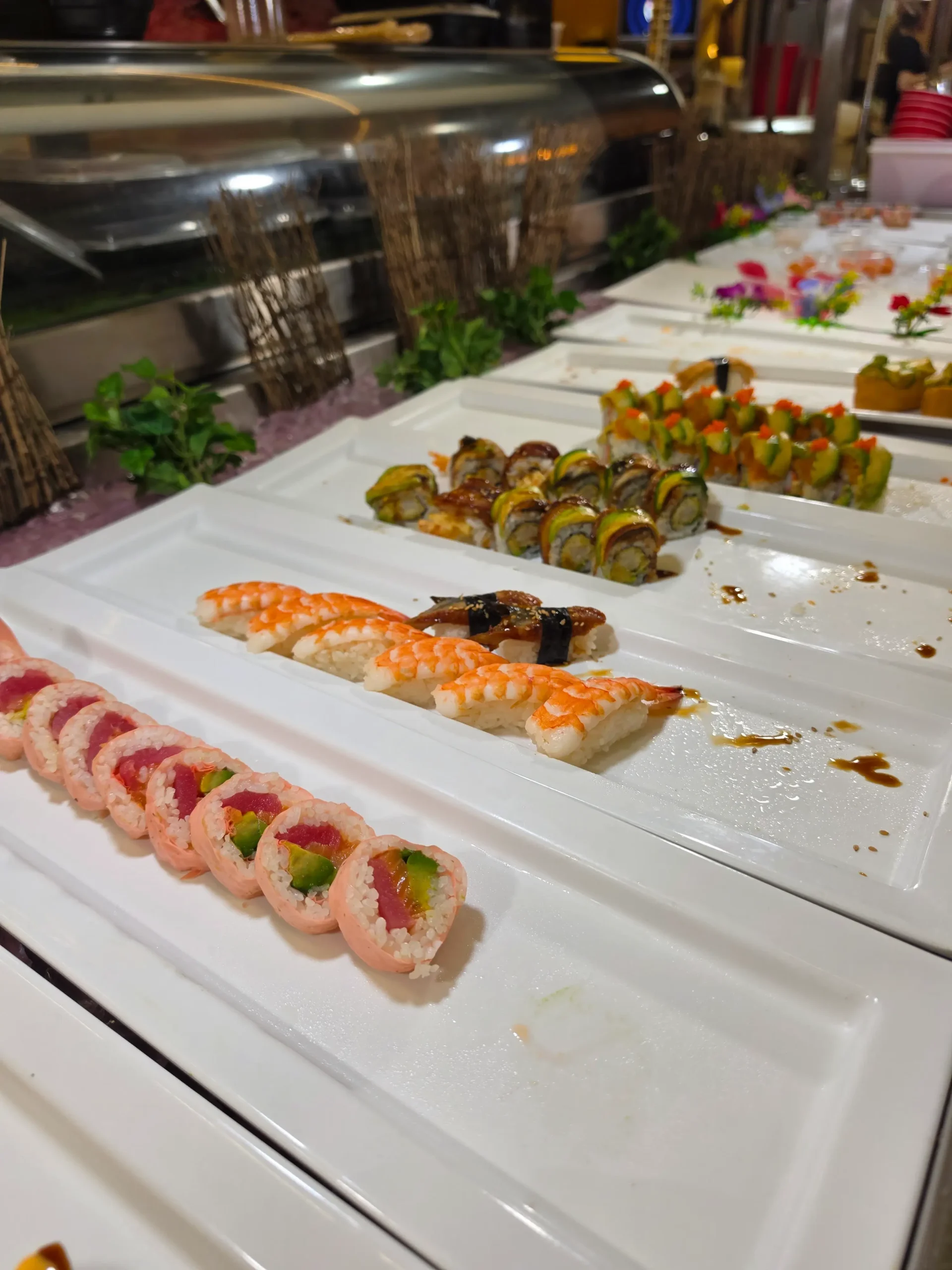 Ichiraku Seafood Buffet & Grill food.