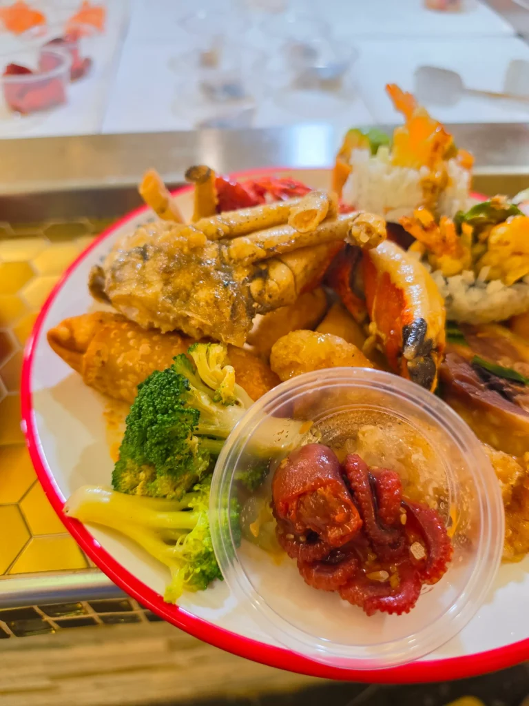 Ichiraku Seafood Buffet & Grill food.