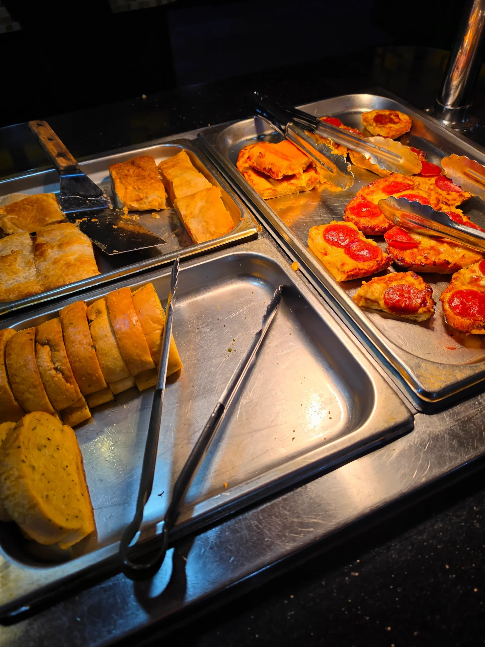 Hibachi Grill & Supreme Buffet.
