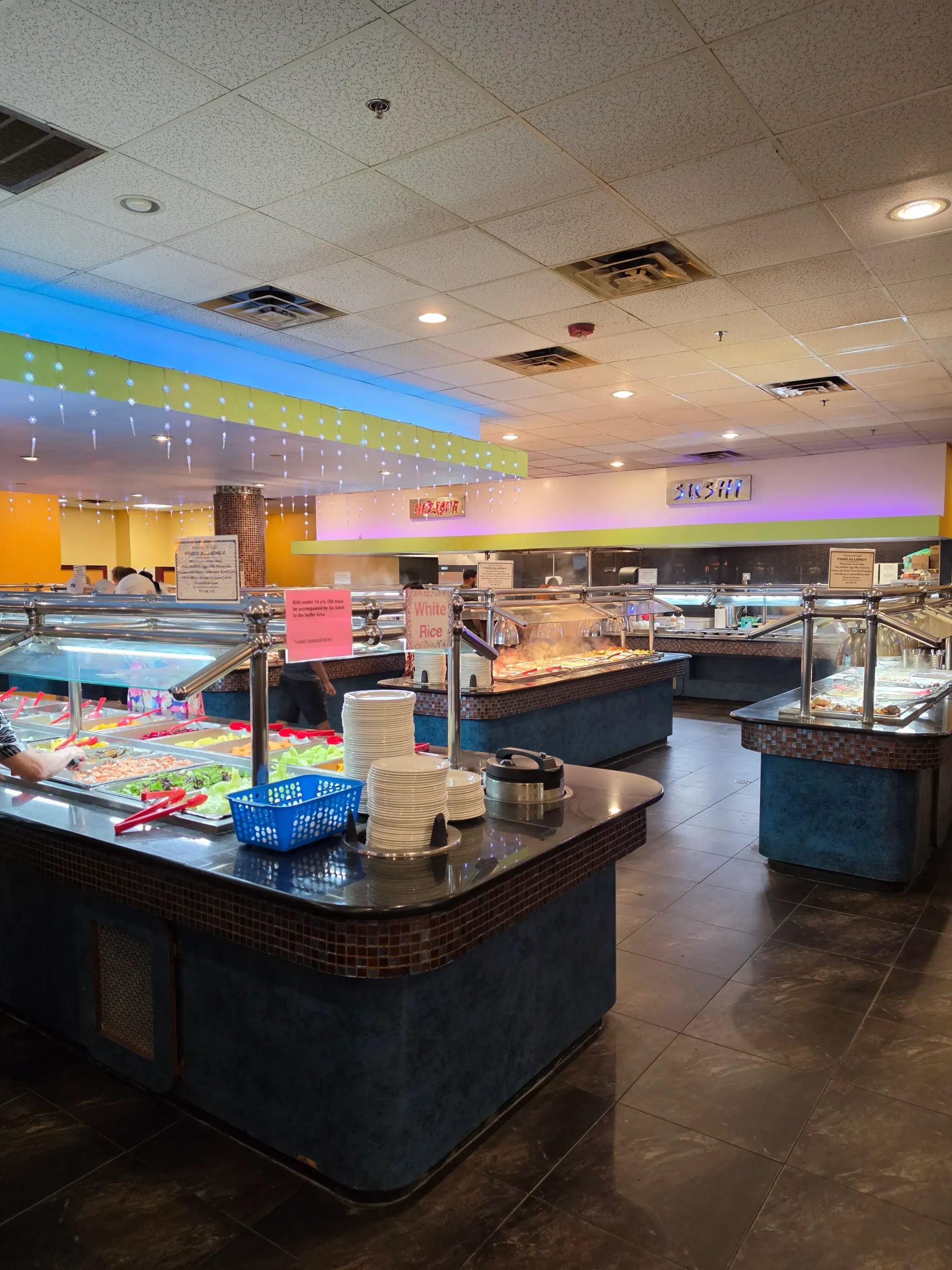 Hibachi Grill & Supreme Buffet Warwick food.