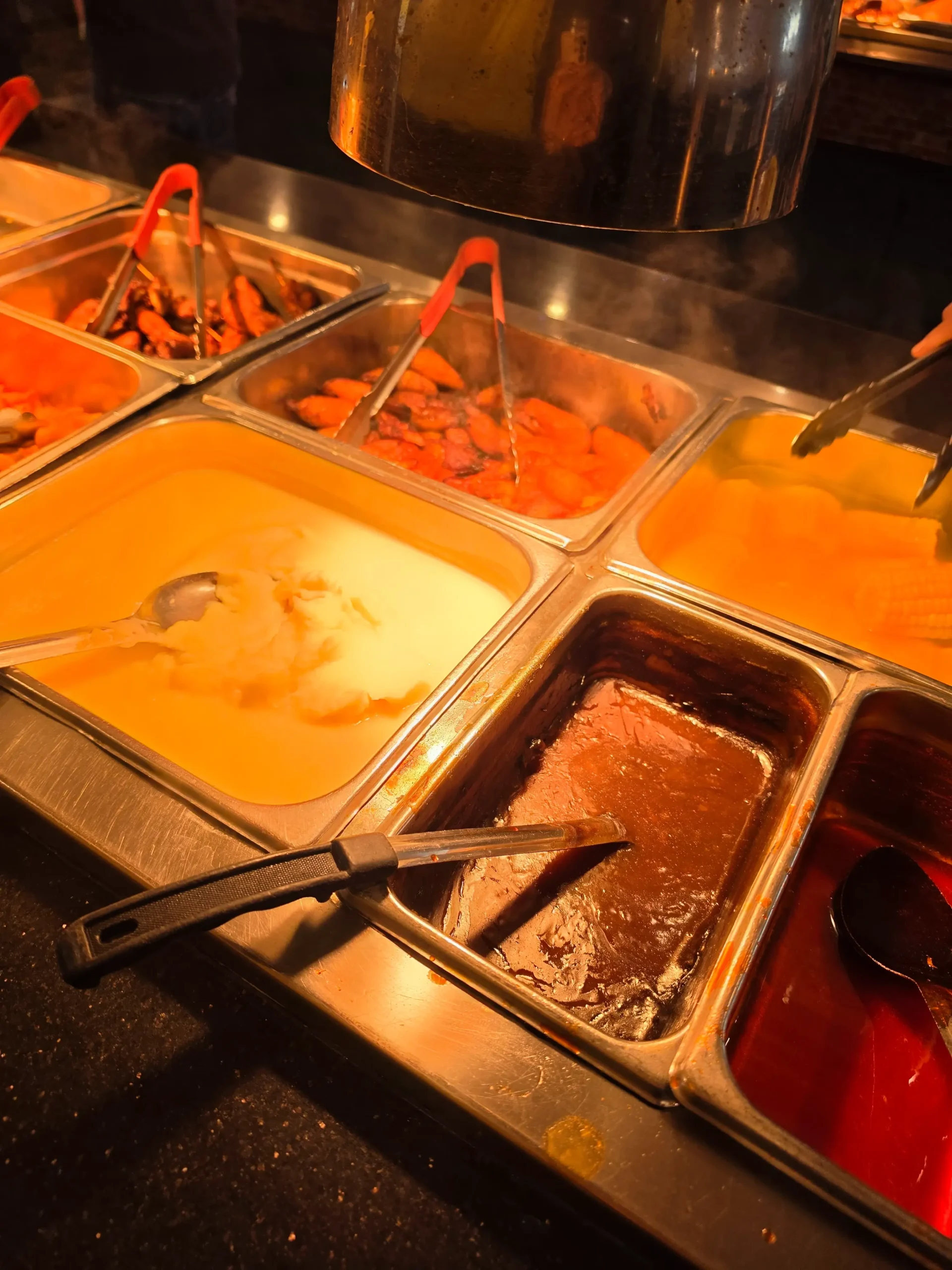 Hibachi Grill & Supreme Buffet Warwick food.