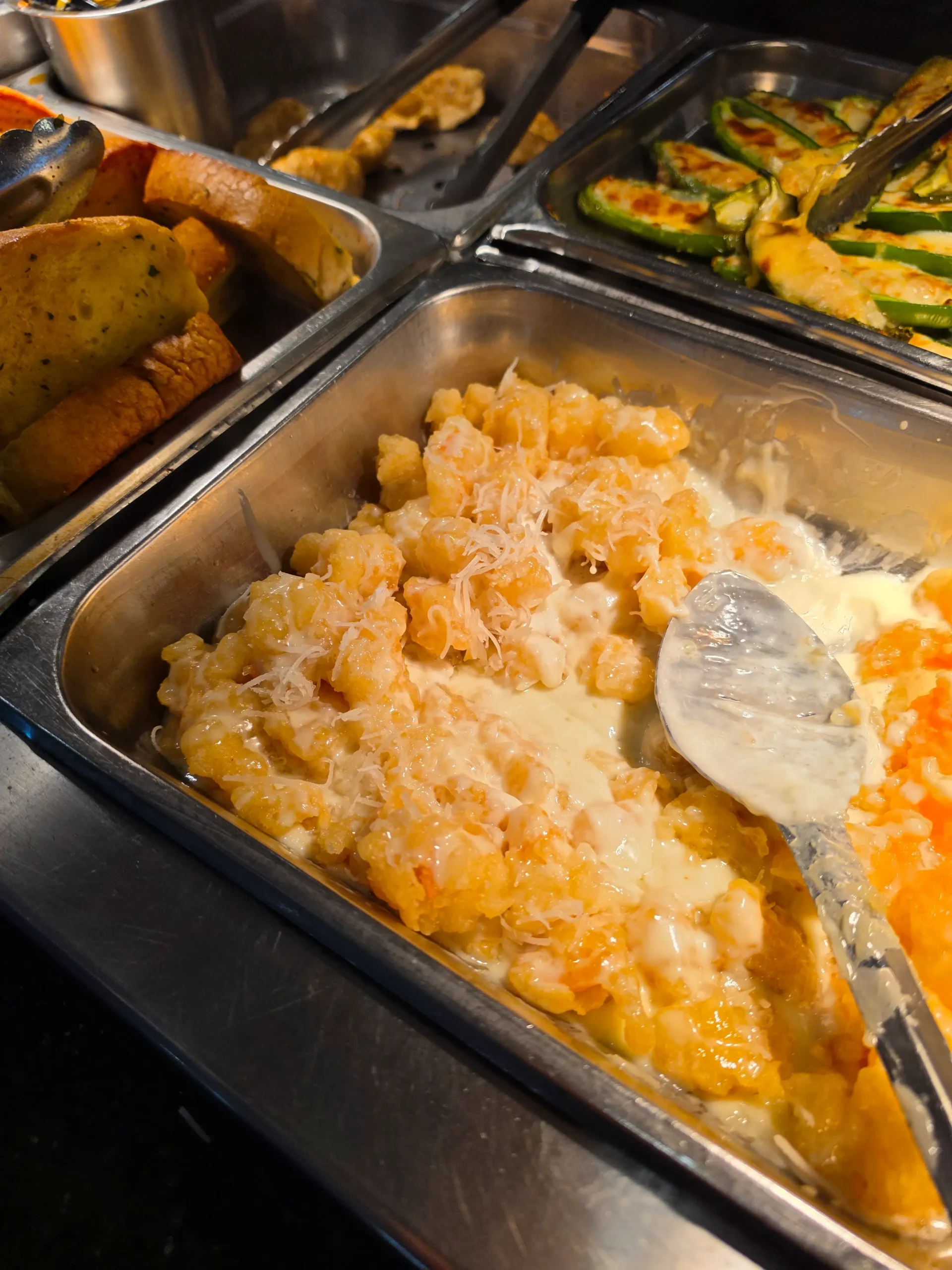Hibachi Grill & Supreme Buffet Warwick food.