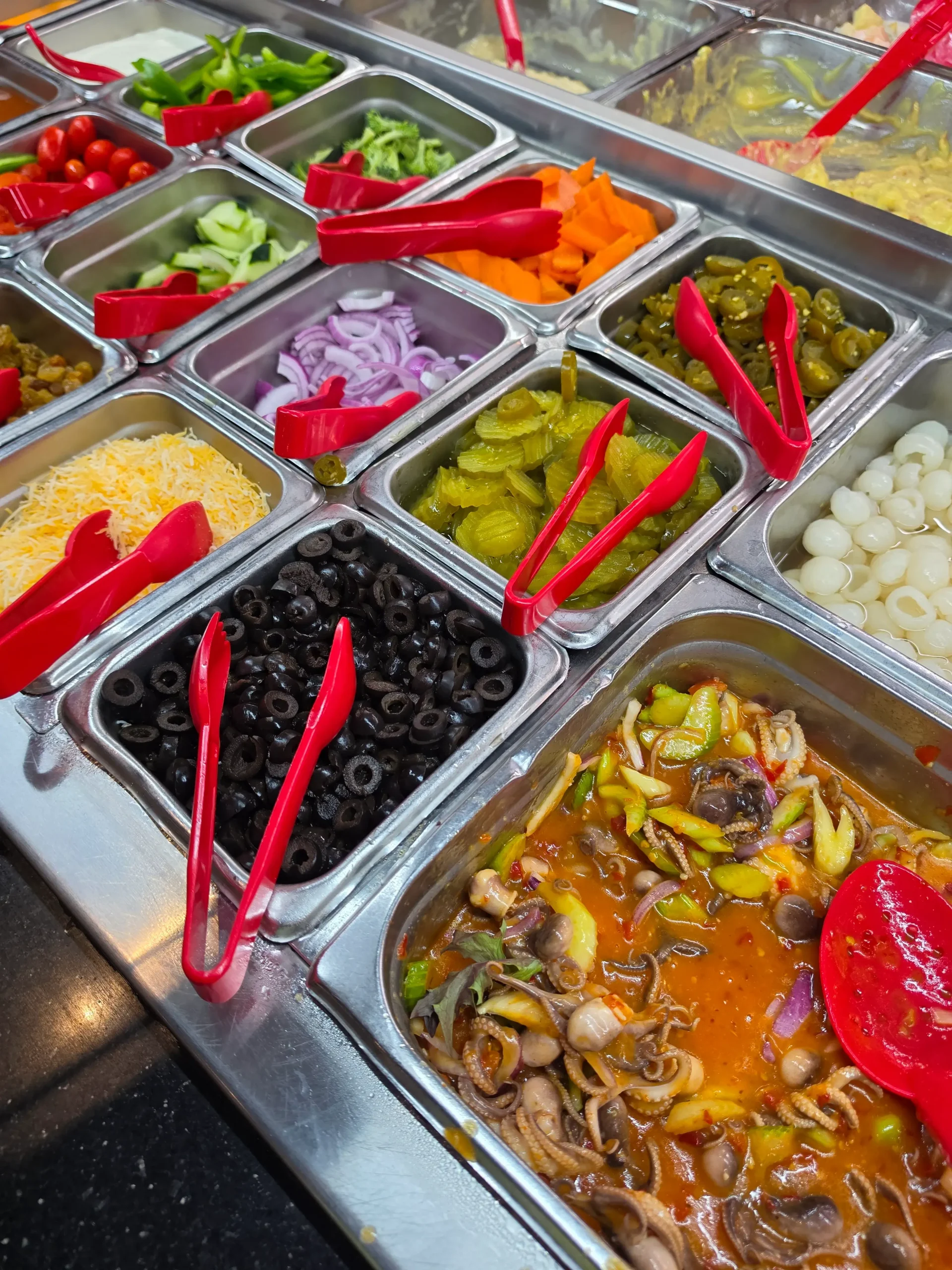 Hibachi Grill & Supreme Buffet Warwick food.