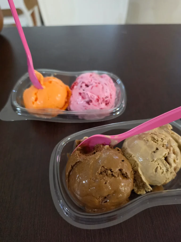 Popsy ice cream.