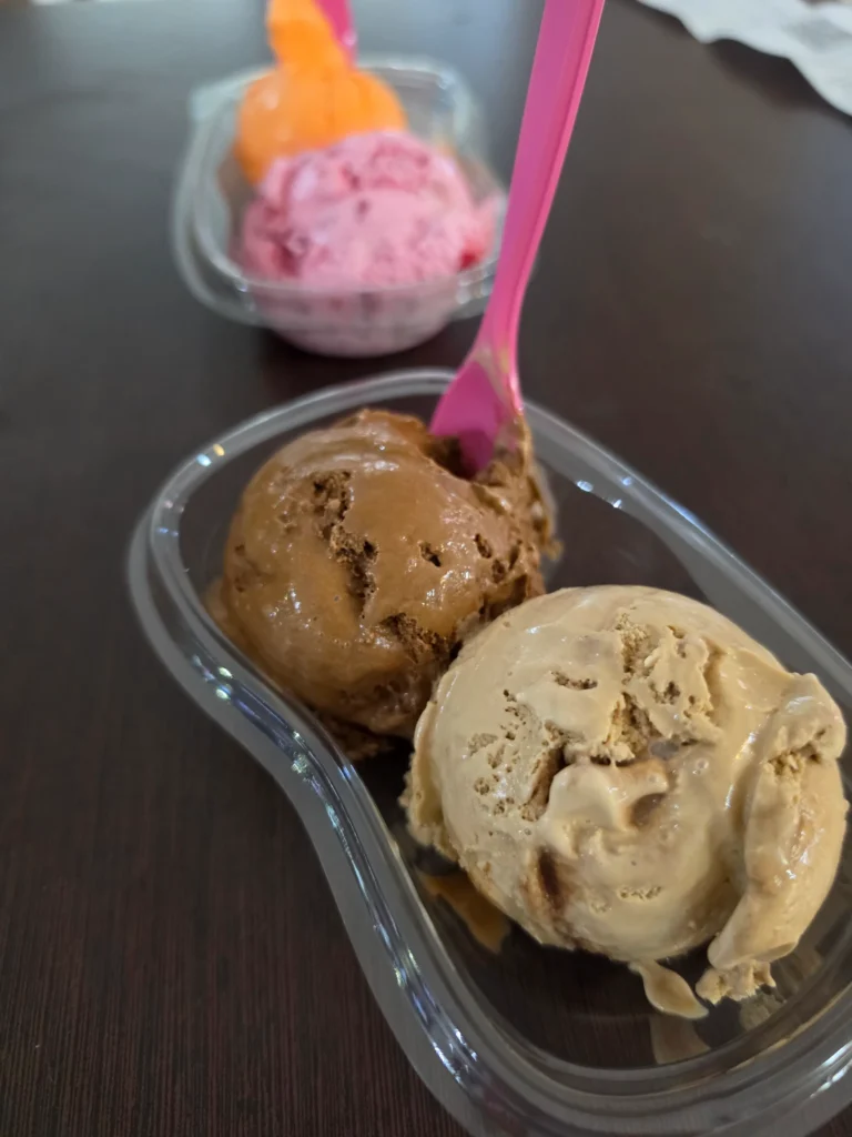 Popsy ice cream.