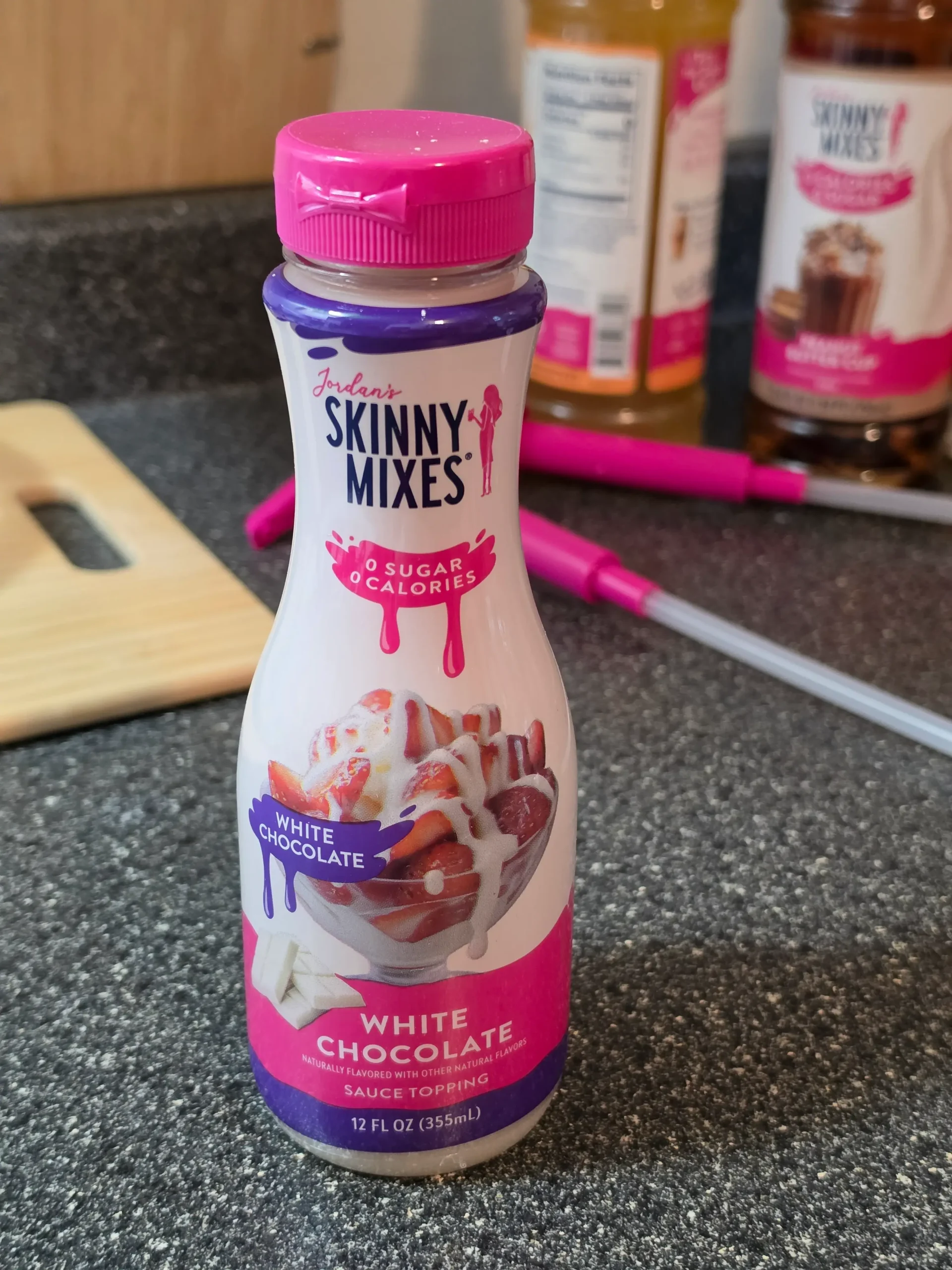 Jordan's Skinny Mixes White Chocolate Sauce Topping.