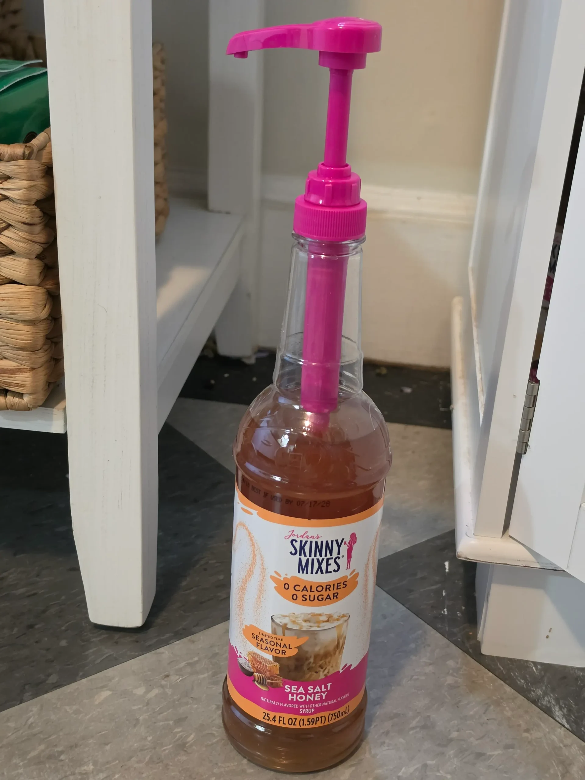 Jordan Skinny Mixes Syrup.