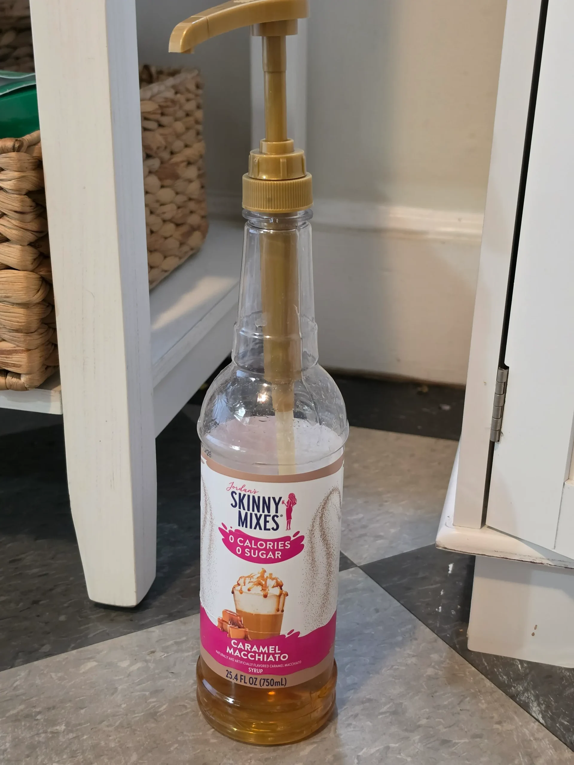 Jordan Skinny Mixes Syrup.